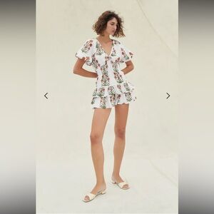 Saylor Shannan Romper, size large